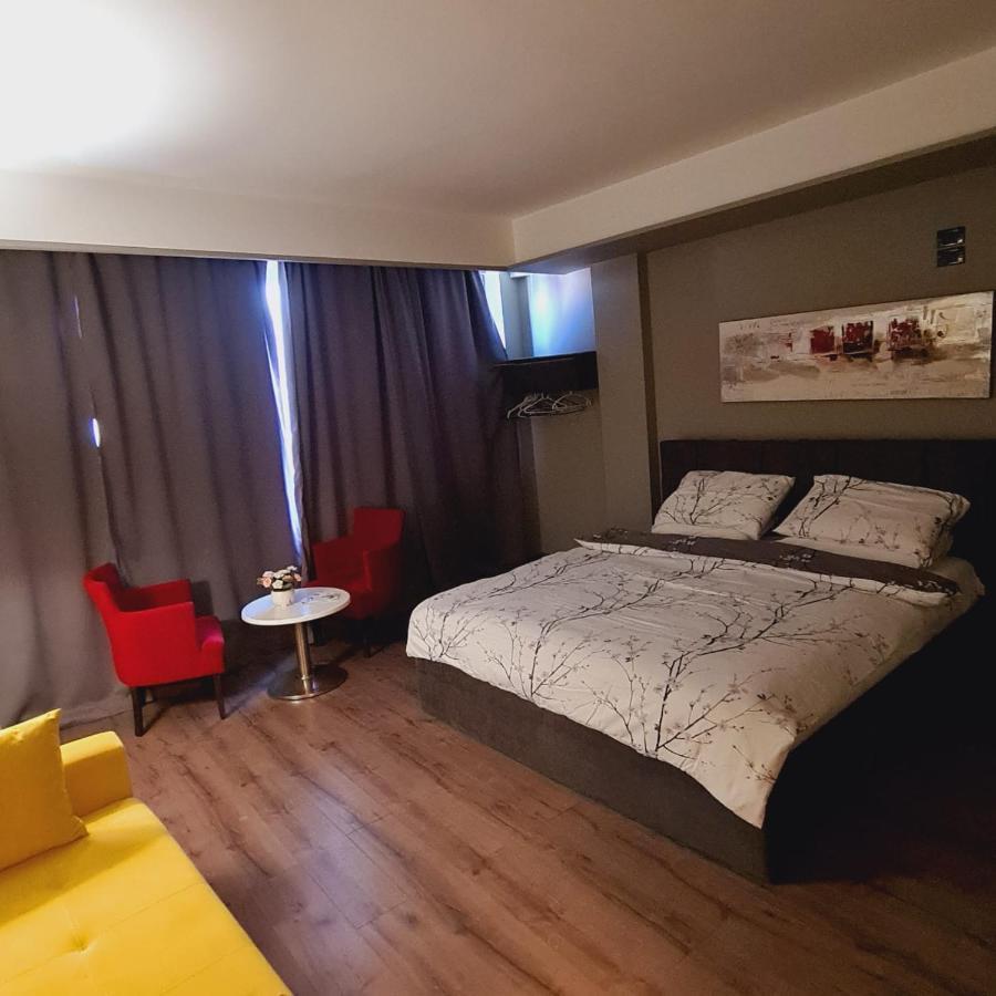 Hotel Driti New Bazaar Tirana Kültér fotó