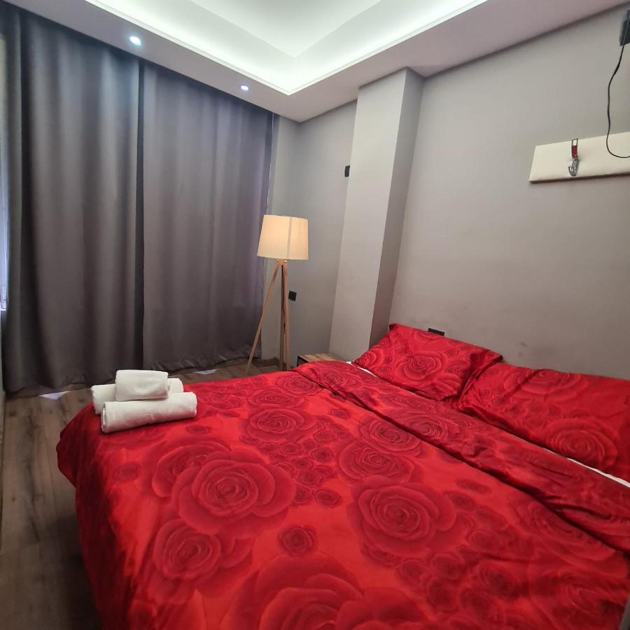 Hotel Driti New Bazaar Tirana Kültér fotó